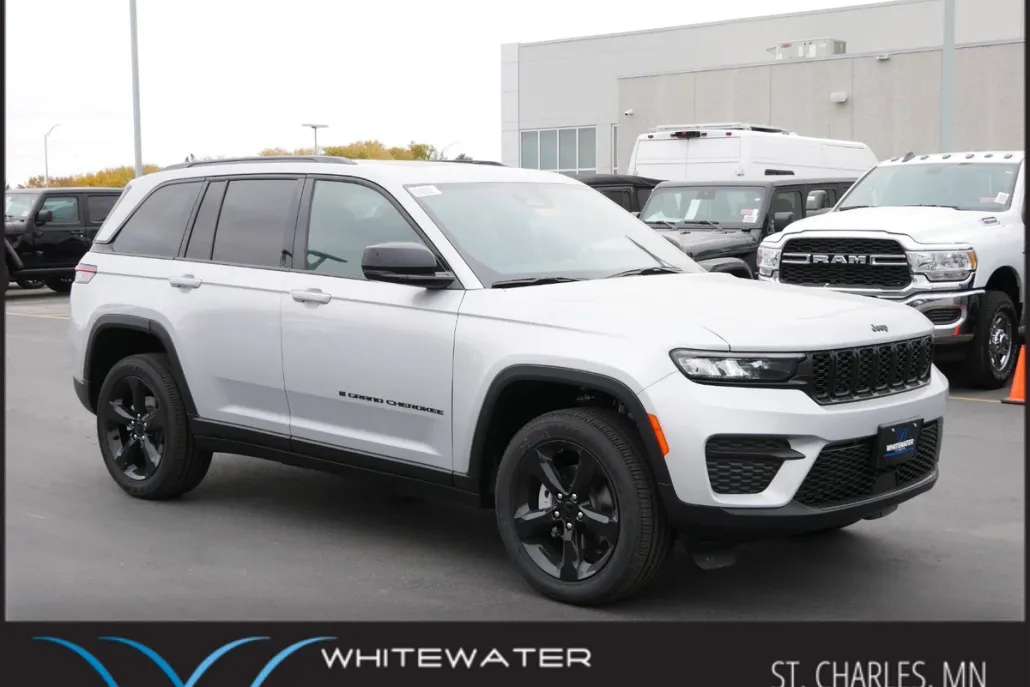 2025 Jeep Grand Cherokee Altitude X photo 1