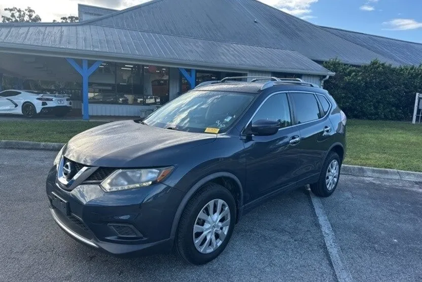 2016 Nissan Rogue S photo 1