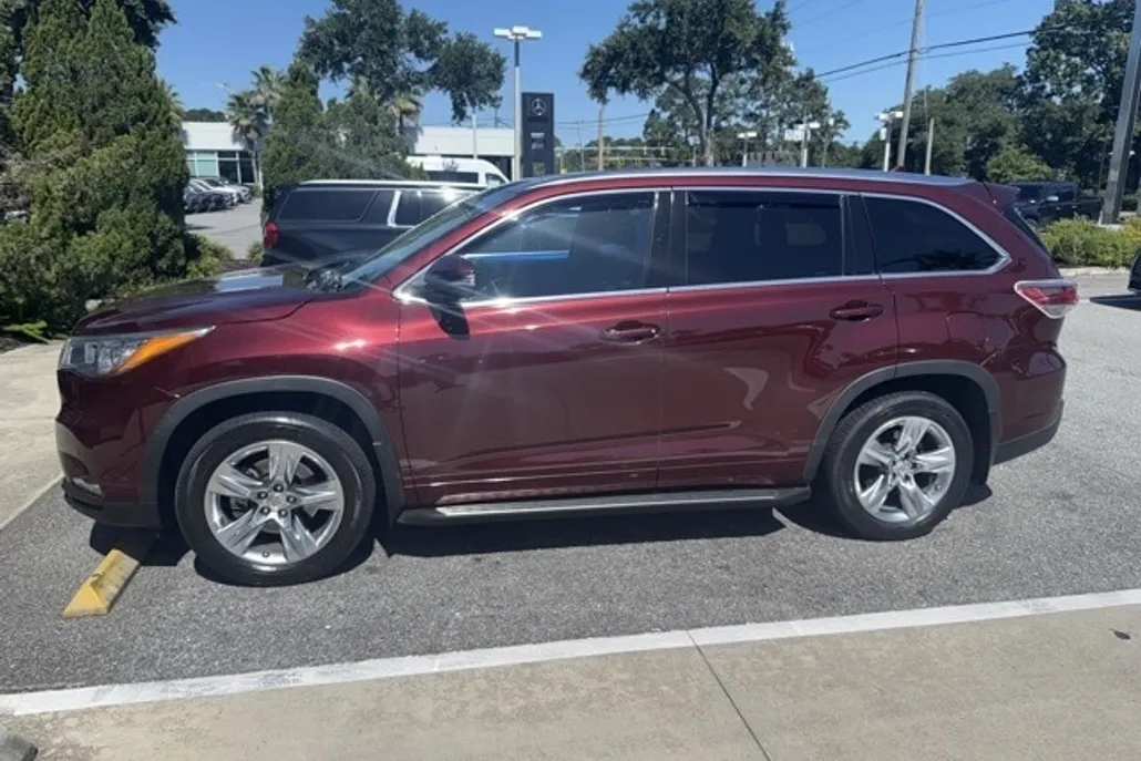 2014 Toyota Highlander Limited photo 1