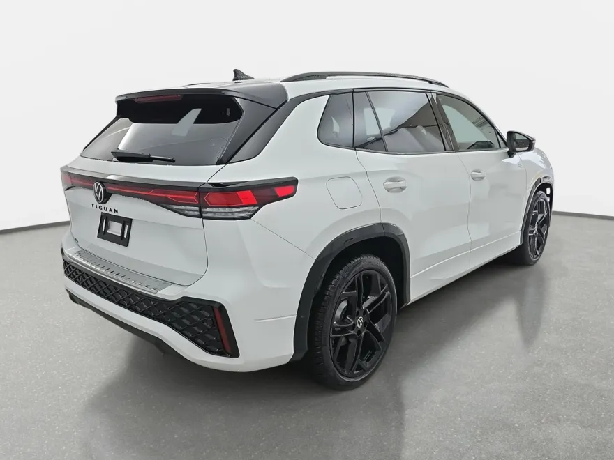 2025 Volkswagen Tiguan SE R-Line Black photo 1