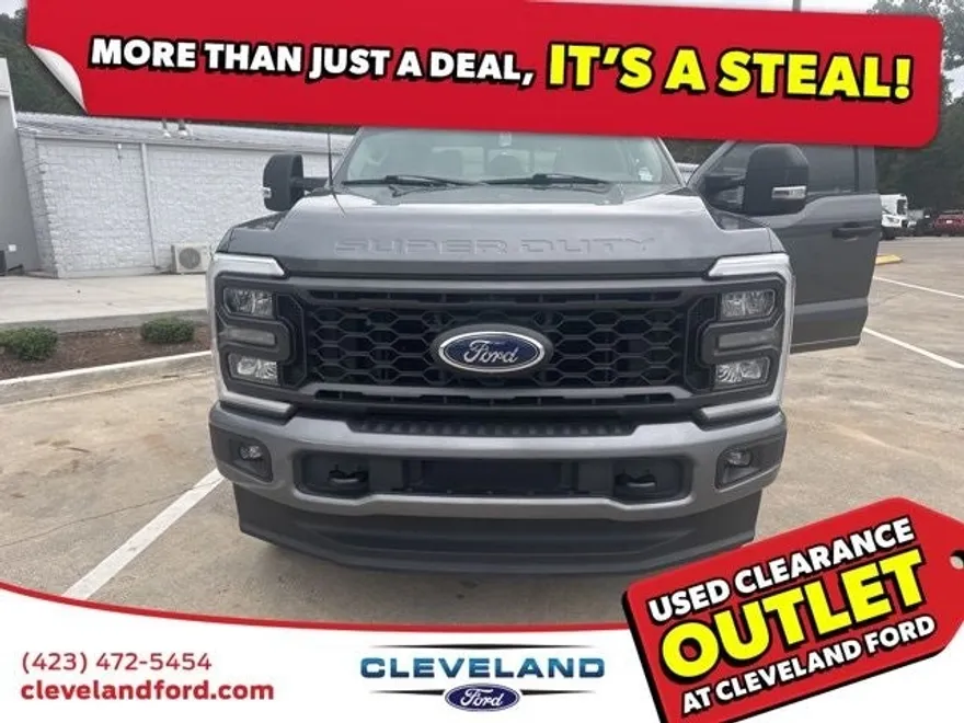2024 Ford F-250 photo 1