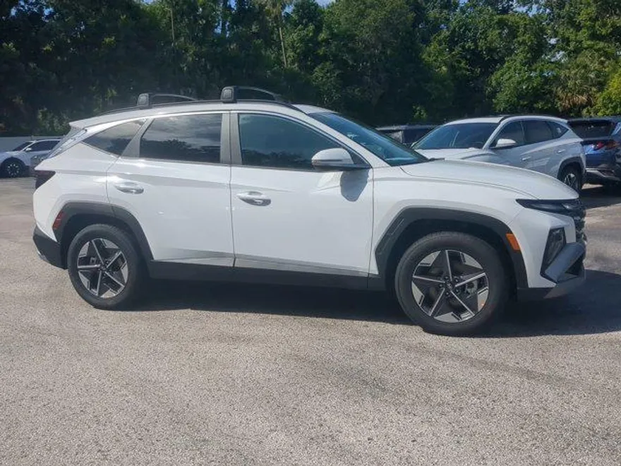 2025 Hyundai Tucson SEL Convenience photo 1
