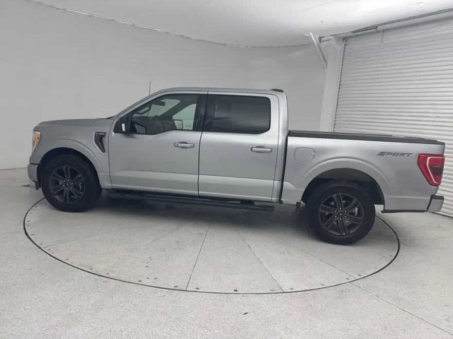 2022 Ford F-150 XLT photo 1