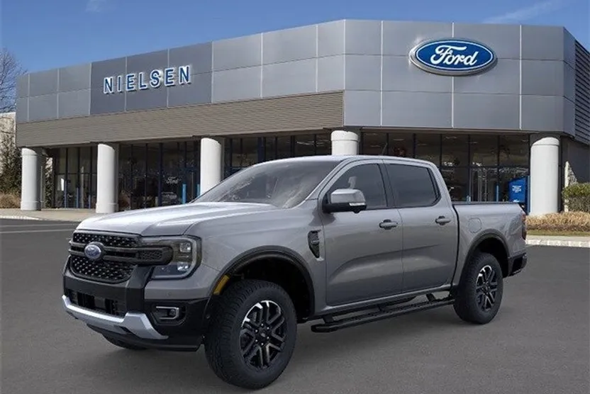 2025 Ford Ranger Lariat photo 1