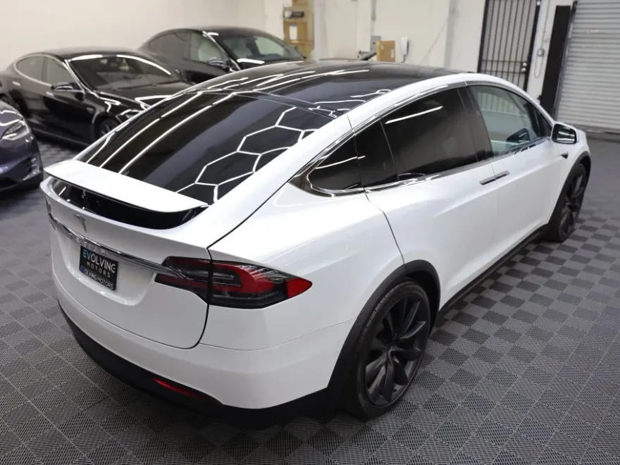 2018 Tesla Model X 100D photo 1