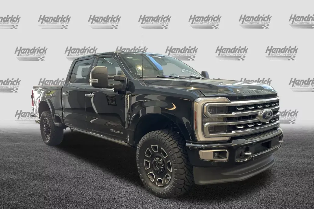 2024 Ford F-250 Platinum photo 1