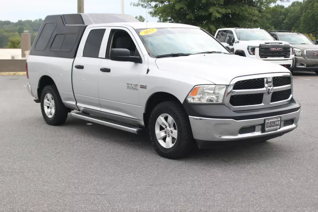 2017 Ram 1500 Tradesman photo 1