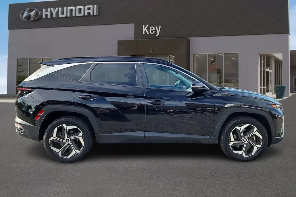 2022 Hyundai Tucson SEL photo 1
