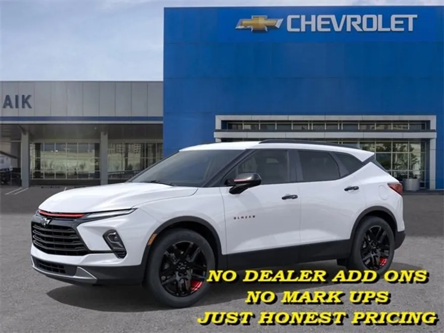 2025 Chevrolet Blazer 2LT photo 1