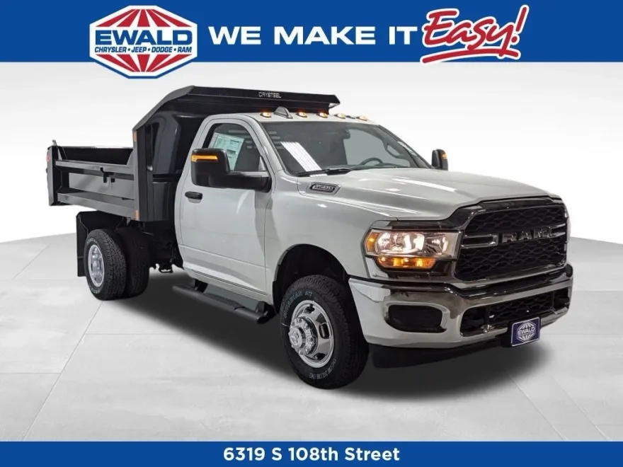 2024 Ram 3500 Tradesman photo 1