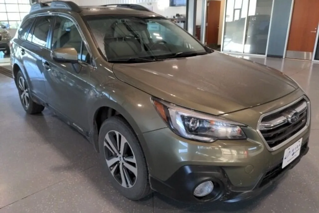 2018 Subaru Outback 2.5i photo 1