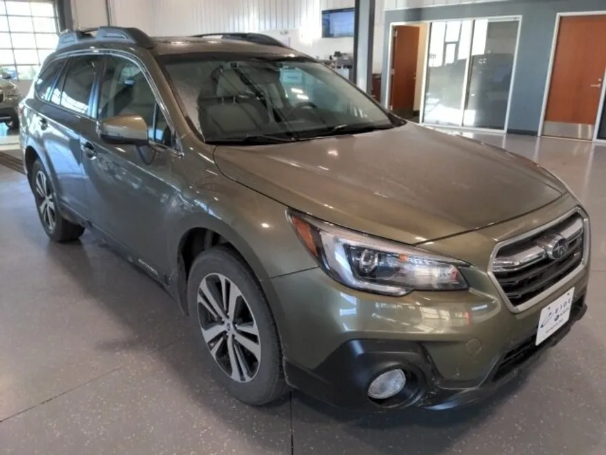 2018 Subaru Outback 2.5i photo 1