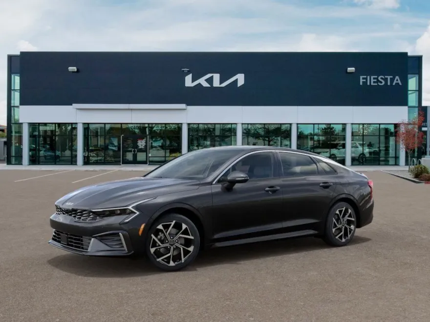 2025 Kia K5 EX photo 1