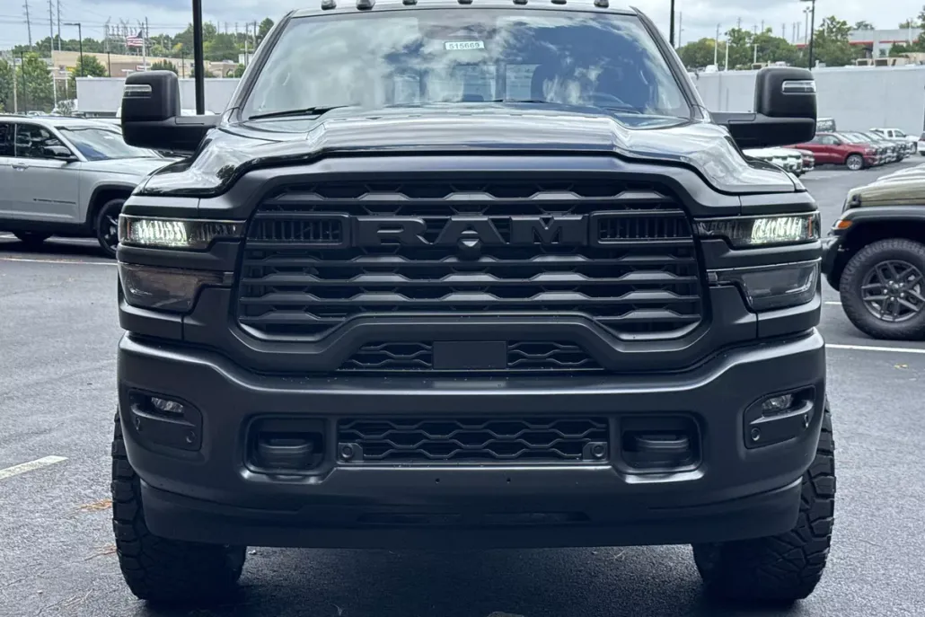 2025 Ram 2500 Tradesman photo 1