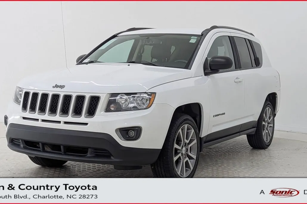 2016 Jeep Compass Sport photo 1