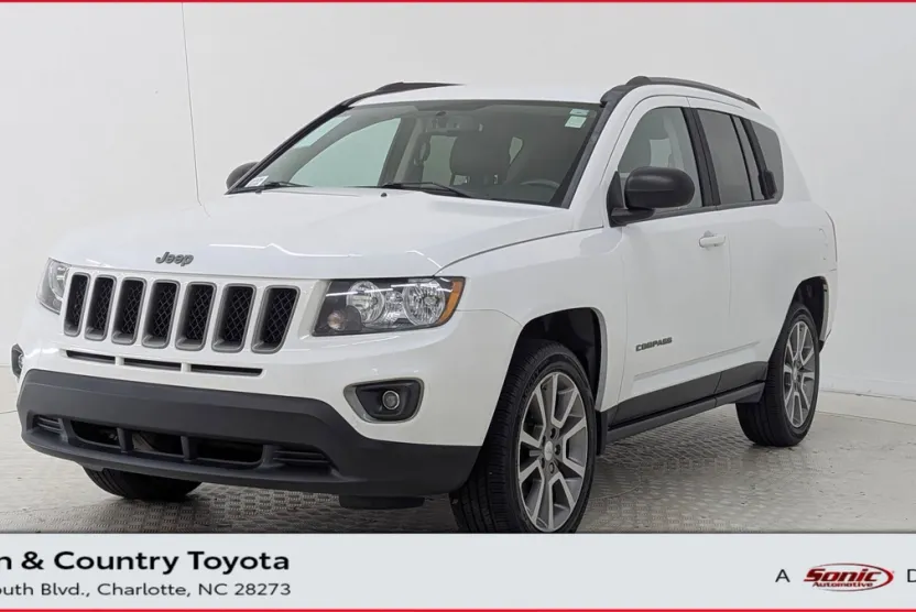 2016 Jeep Compass Sport photo 1