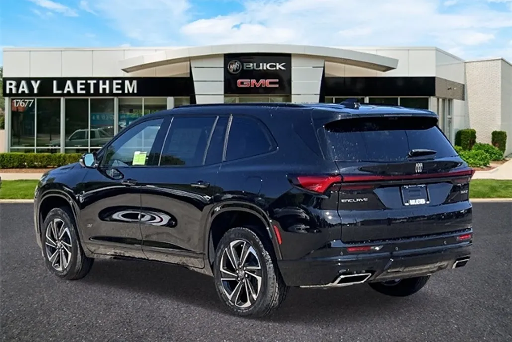 2026 Buick Enclave Sport Touring photo 1