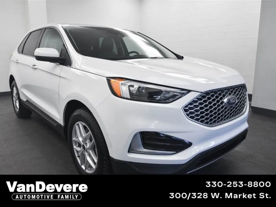 2024 Ford Edge SEL photo 1