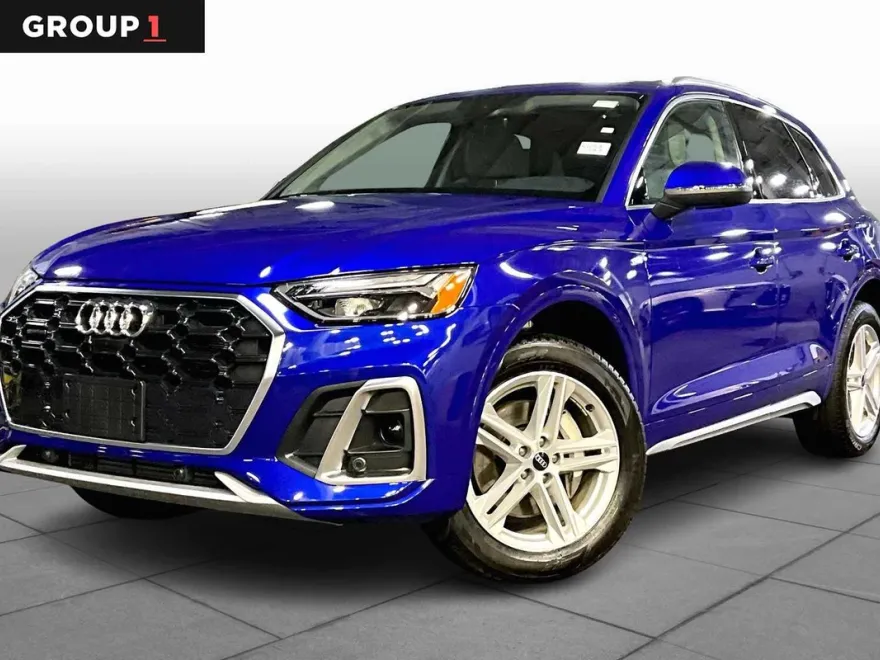 2024 Audi Q5 S line Premium Plus photo 1