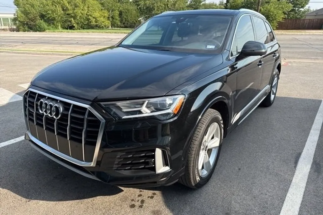 2022 Audi Q7 Premium photo 1