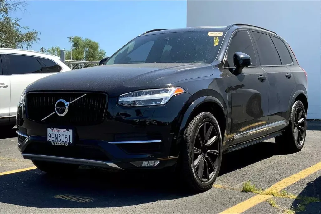 2019 Volvo XC90 T6 Inscription photo 1