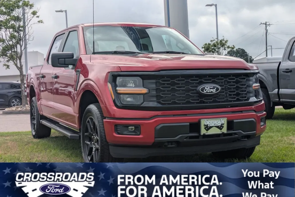 2025 Ford F-150 STX photo 1