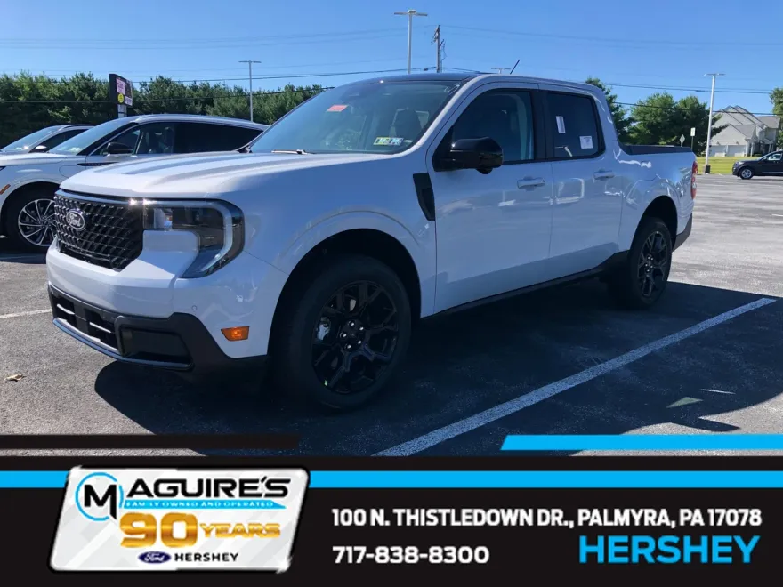 2025 Ford Maverick Lariat photo 1