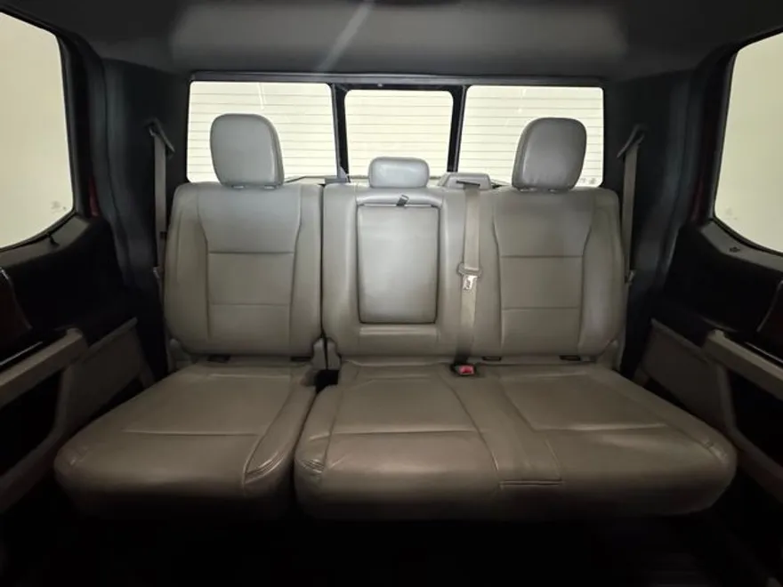 2017 Ford F-150 Lariat photo 1