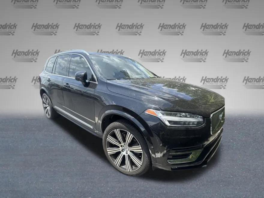 2023 Volvo XC90 Ultimate photo 1