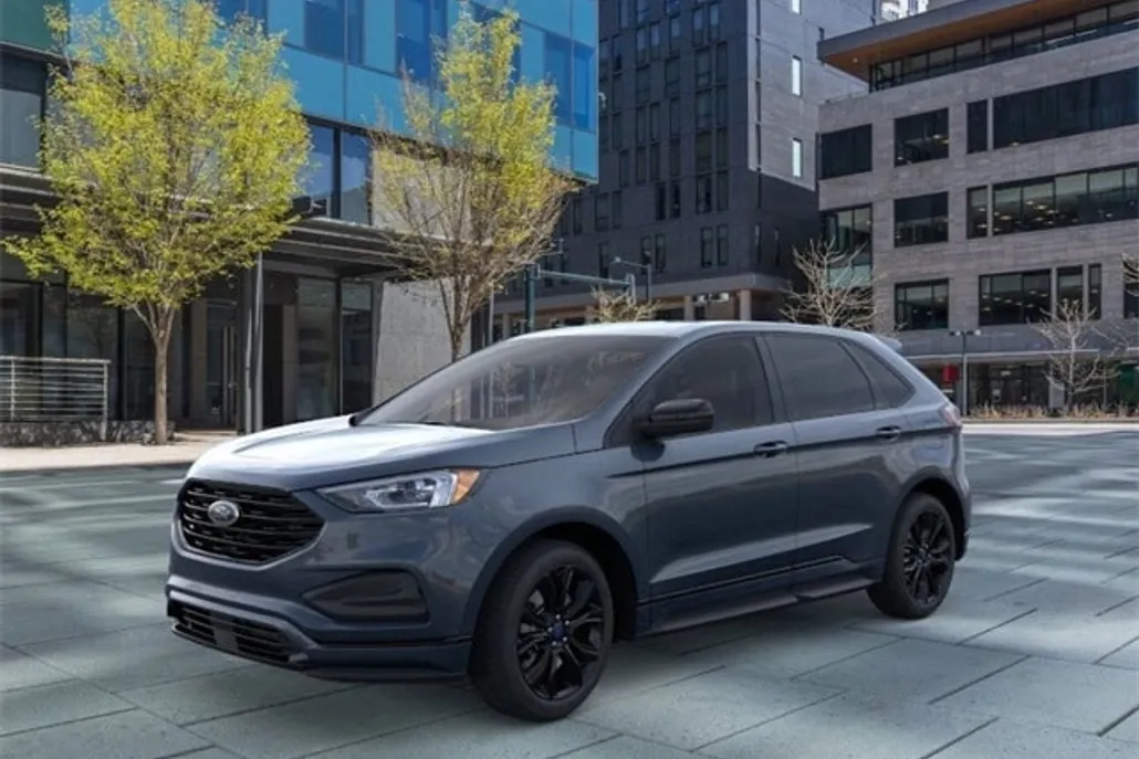2024 Ford Edge SE photo 1