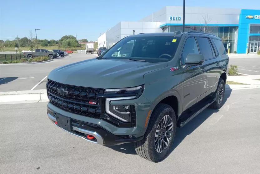 2026 Chevrolet Tahoe Z71 photo 1