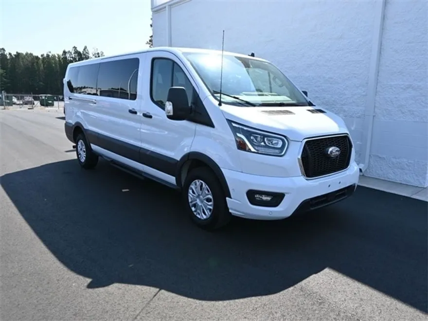 2023 Ford Transit photo 1