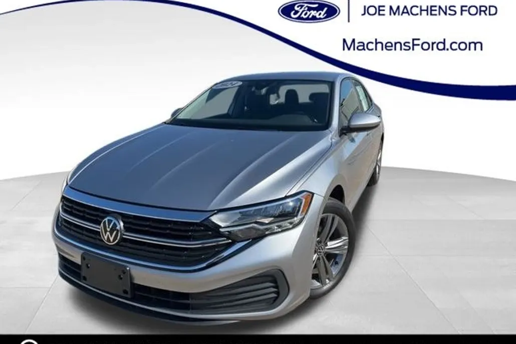 2024 Volkswagen Jetta SE photo 1