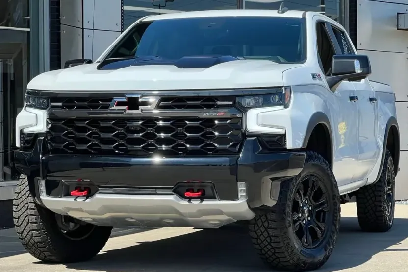 2023 Chevrolet Silverado 1500 ZR2 photo 1
