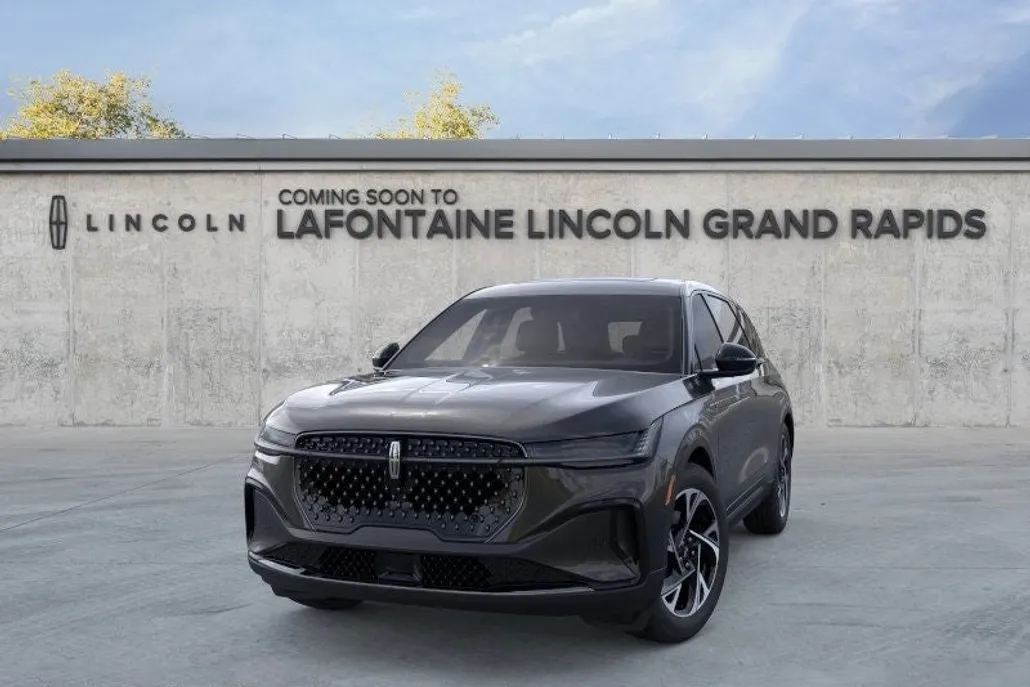 2025 Lincoln Nautilus Premiere photo 1