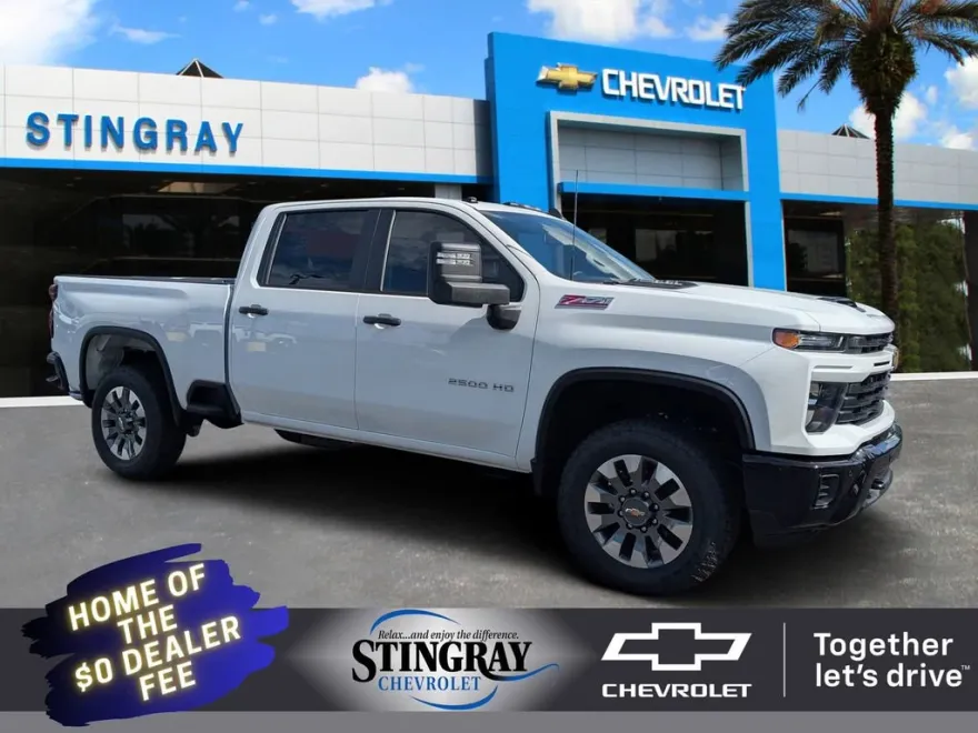 2025 Chevrolet Silverado Custom photo 1
