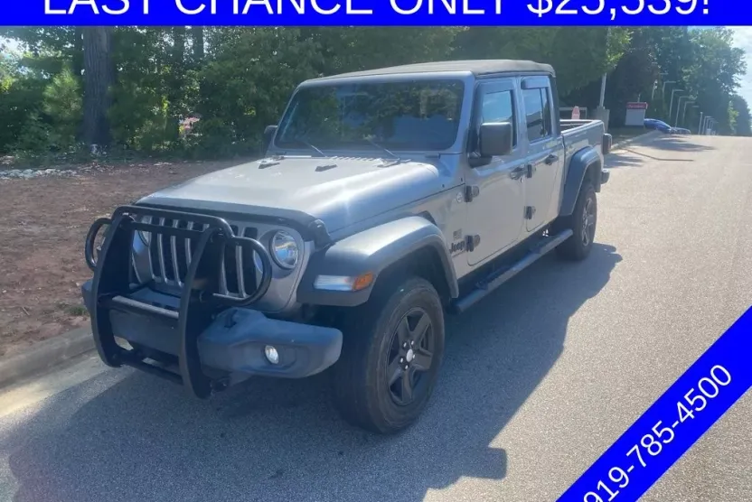 2020 Jeep Gladiator Sport photo 1