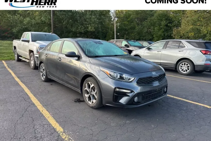 2020 Kia Forte LXS photo 1