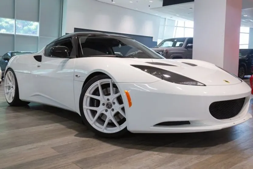 2011 Lotus Evora photo 1