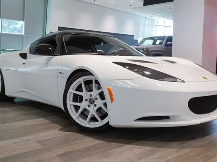 2011 Lotus Evora photo 1