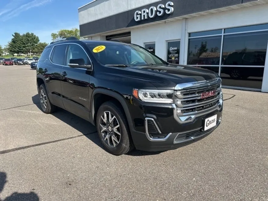 2023 Gmc Acadia SLE photo 1