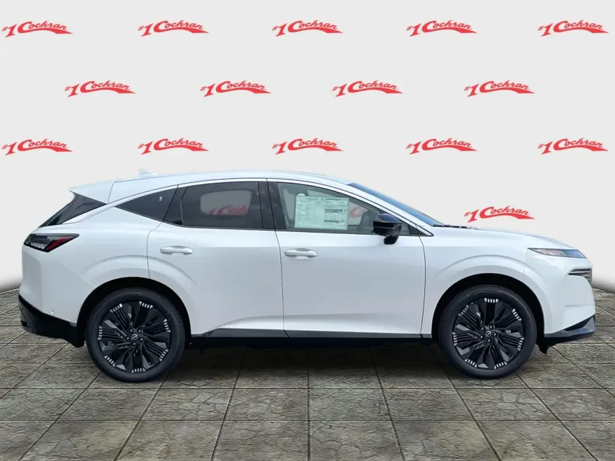 2025 Nissan Murano Platinum photo 1