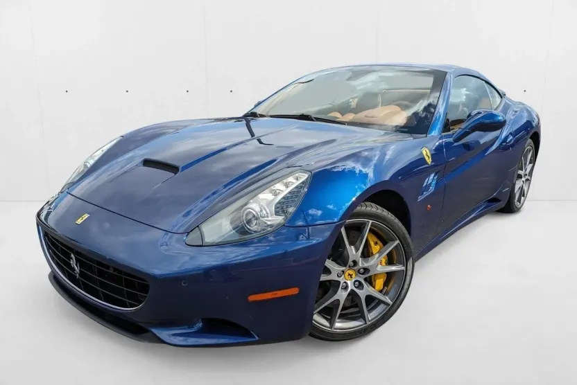 2010 Ferrari California photo 1