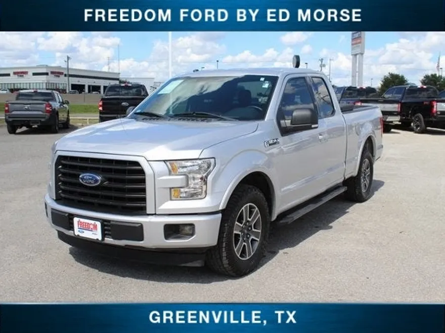 2017 Ford F-150 XLT photo 1