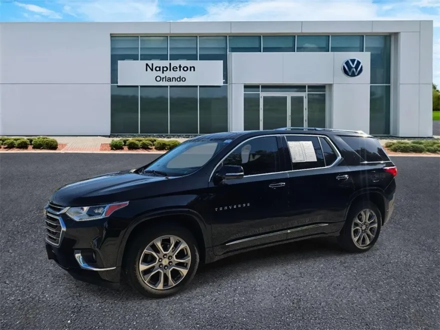 2019 Chevrolet Traverse Premier photo 1