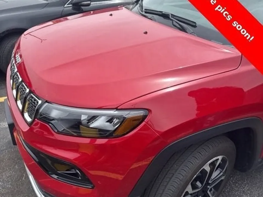 2024 Jeep Compass Limited photo 1