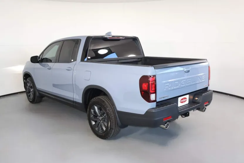 2025 Honda Ridgeline Sport photo 1