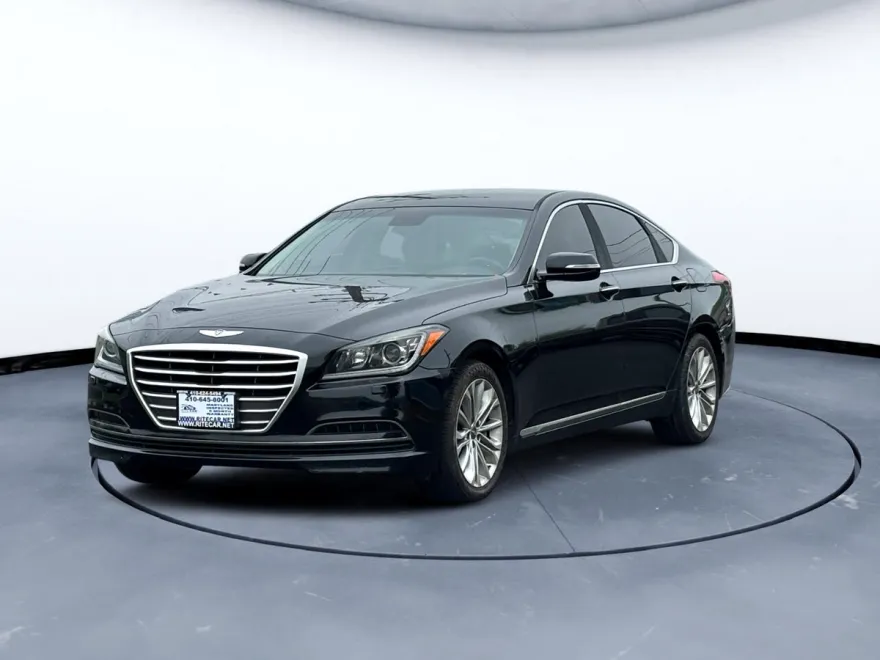 2015 Hyundai Genesis 3.8 AWD photo 1