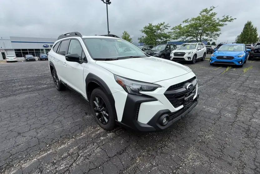 2024 Subaru Outback Onyx Edition photo 1