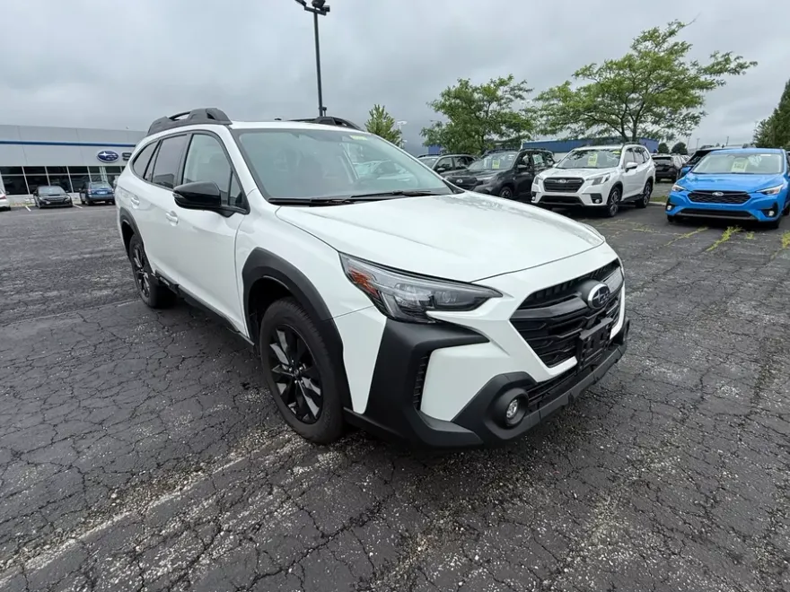 2024 Subaru Outback Onyx Edition photo 1